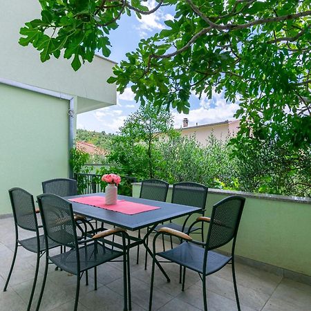דוגי ראט Apartment Ivano מראה חיצוני תמונה