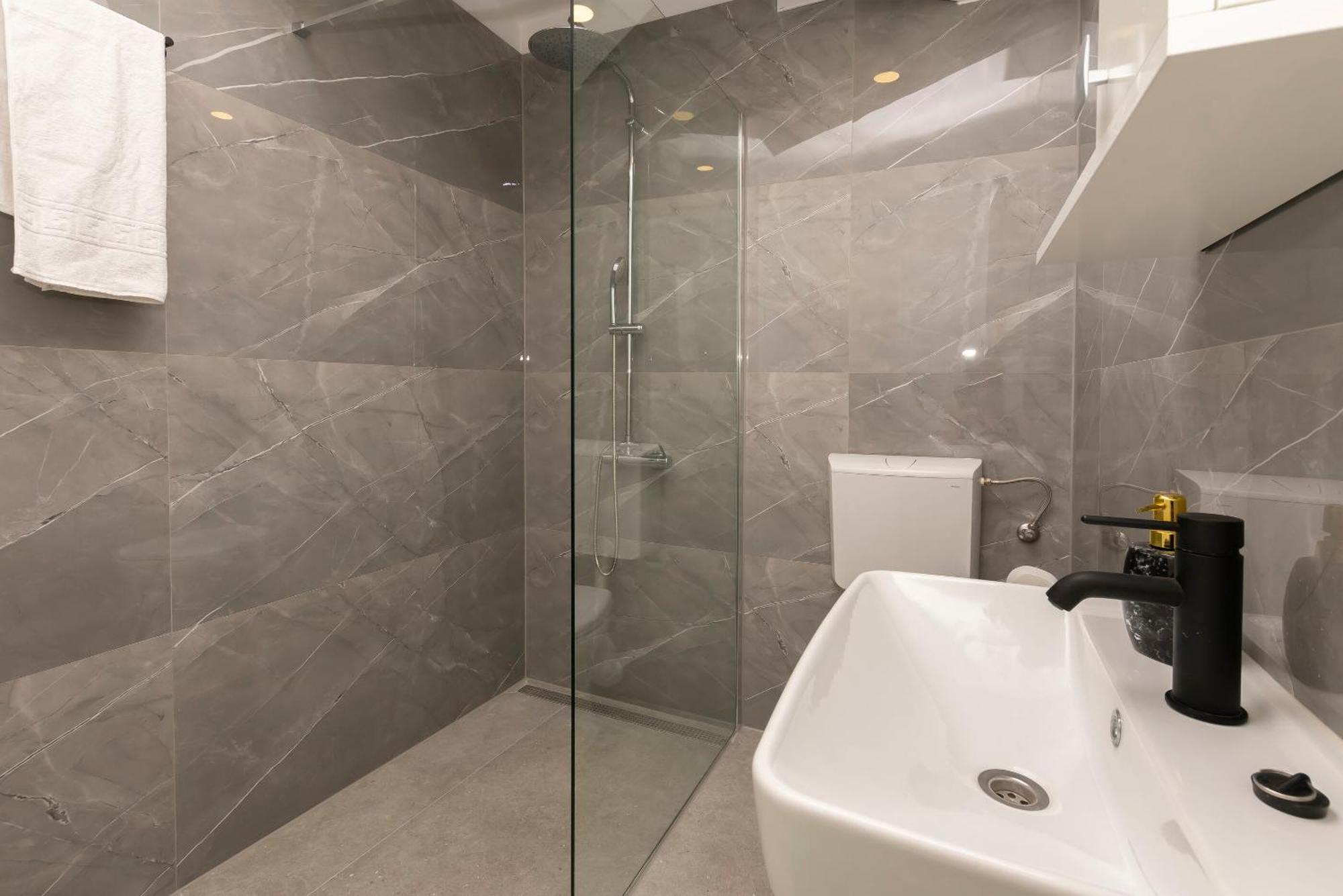 דוגי ראט Apartment Ivano מראה חיצוני תמונה