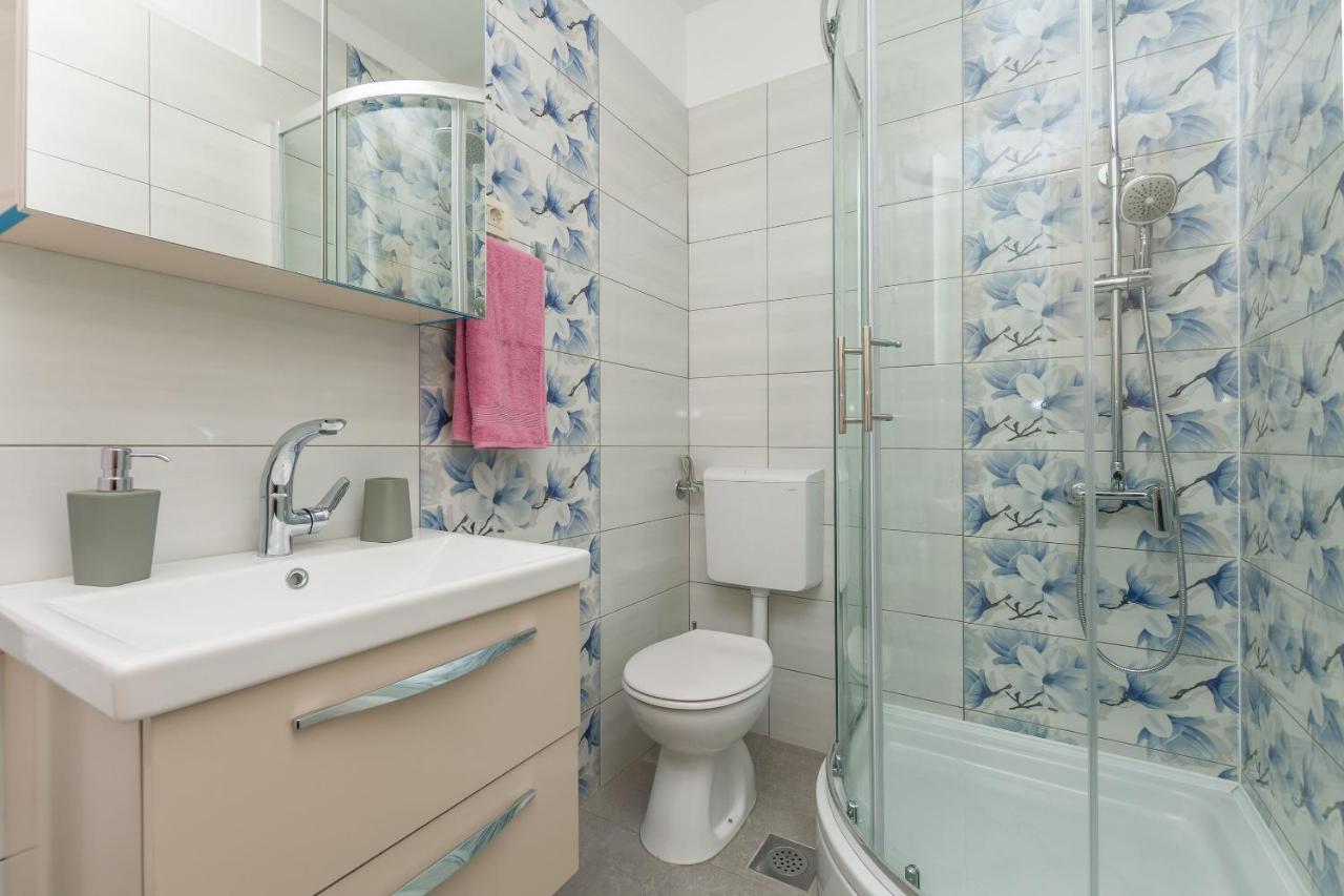 דוגי ראט Apartment Ivano מראה חיצוני תמונה